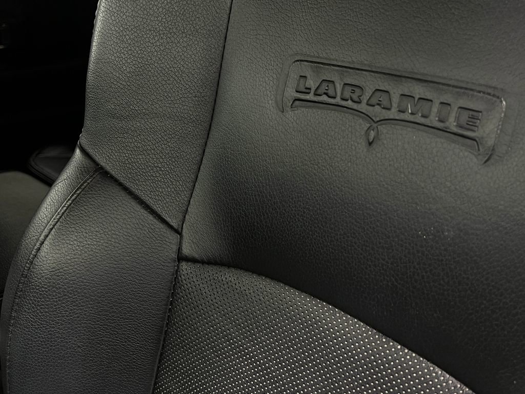 Used 2016 RAM 1500 Laramie w/ Convenience Group image 19
