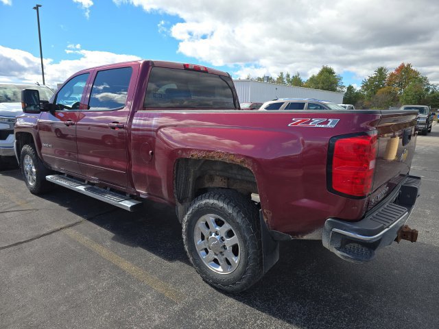 Used 2015 Chevrolet Silverado 2500 LT w/ LT Convenience Package AWD/4WD image 4