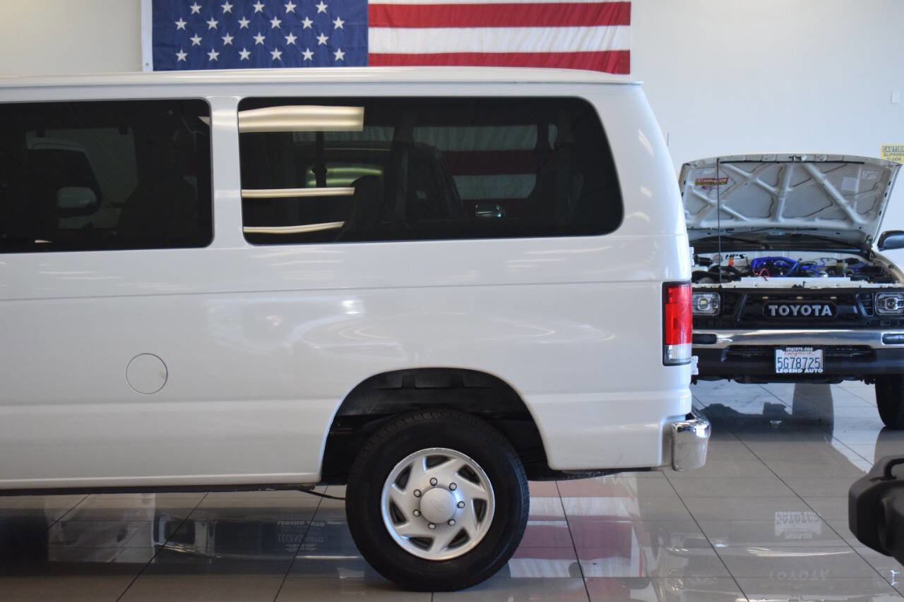 Used 2014 Ford E-350 and Econoline 350 XLT image 18
