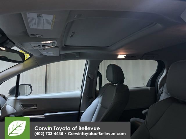 Certified 2024 Toyota Sienna XLE image 24