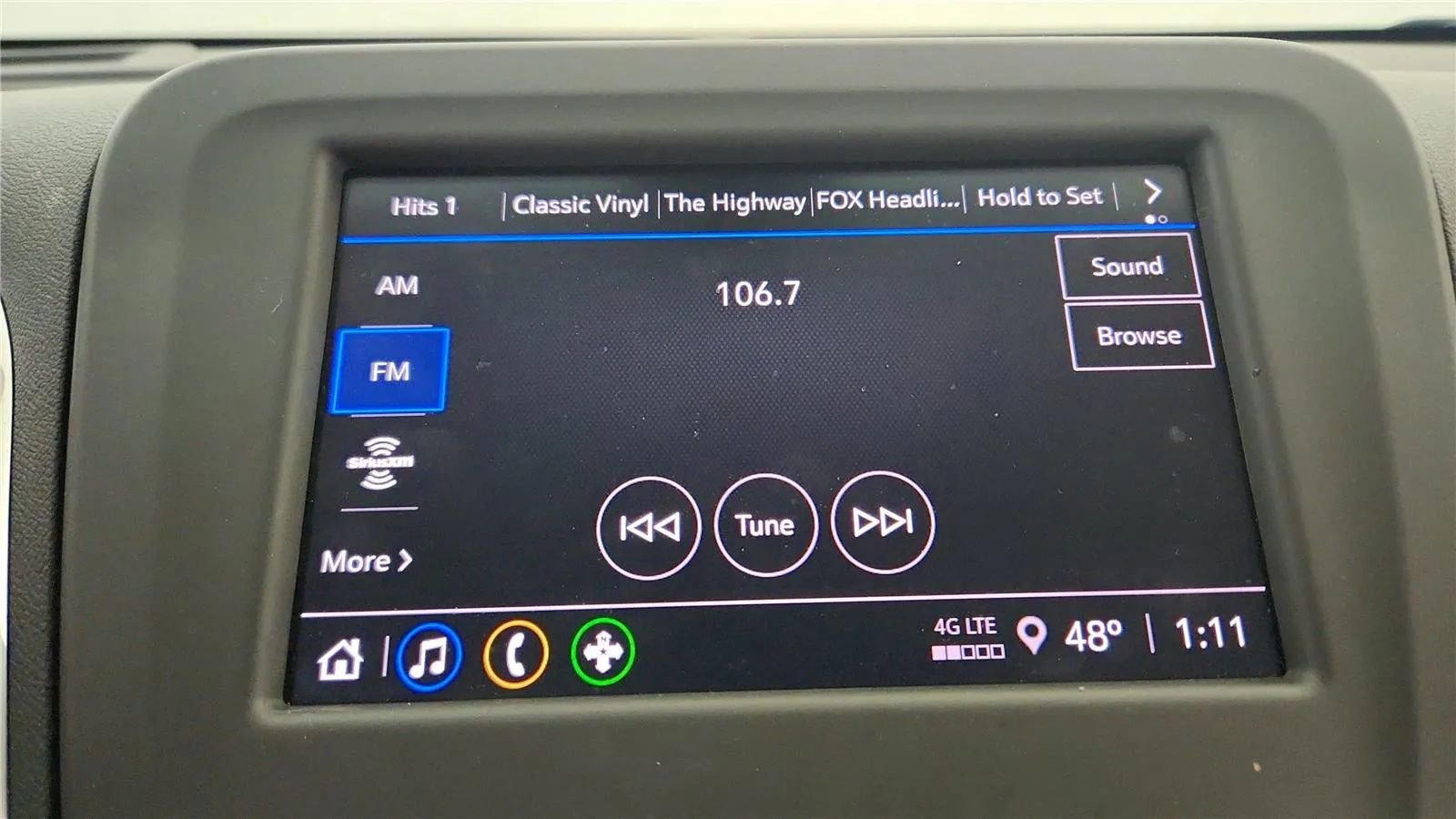 Used 2024 Chevrolet Equinox LS w/ LS Convenience Package image 28