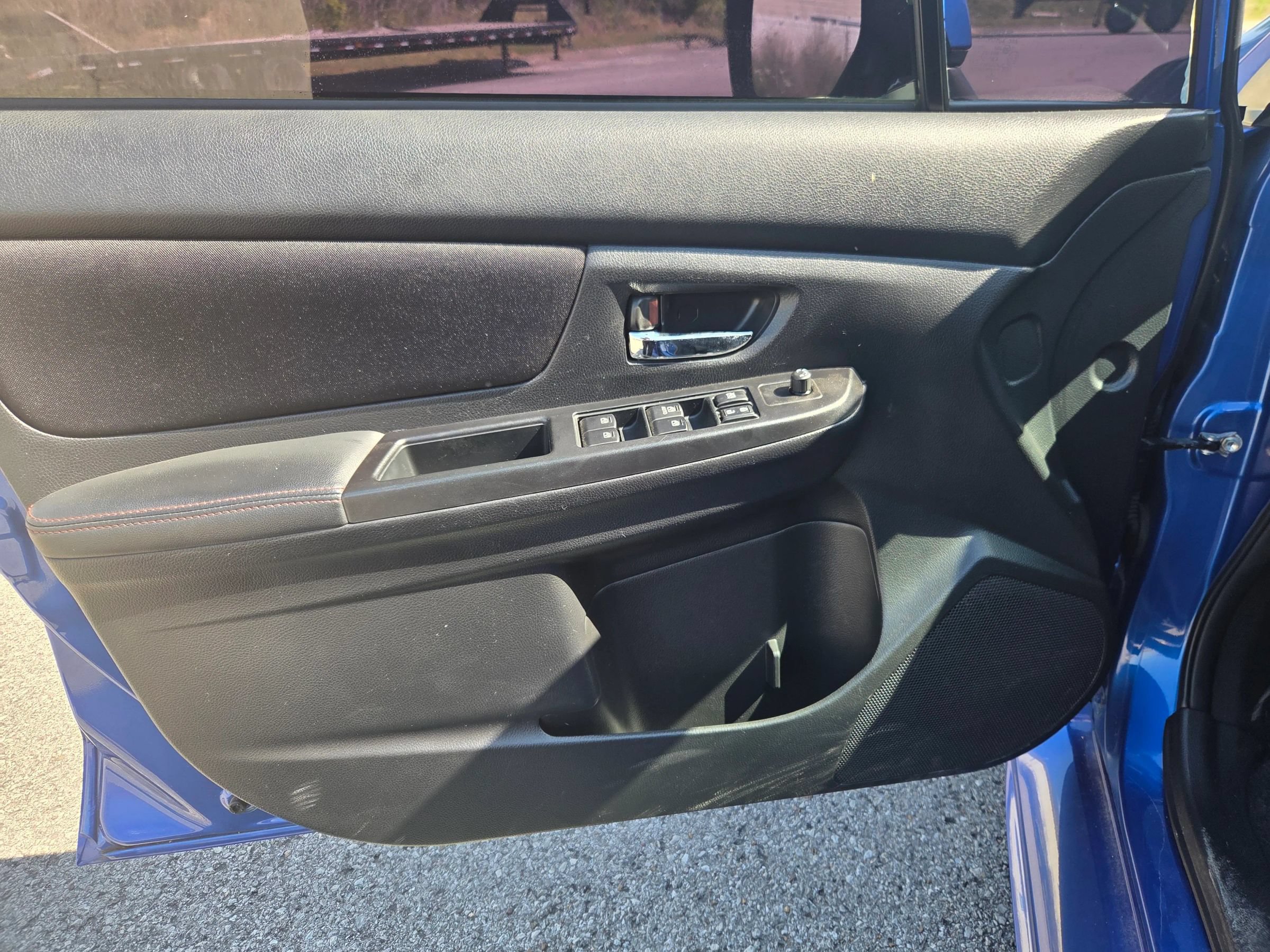 Used 2015 Subaru WRX AWD/4WD image 12