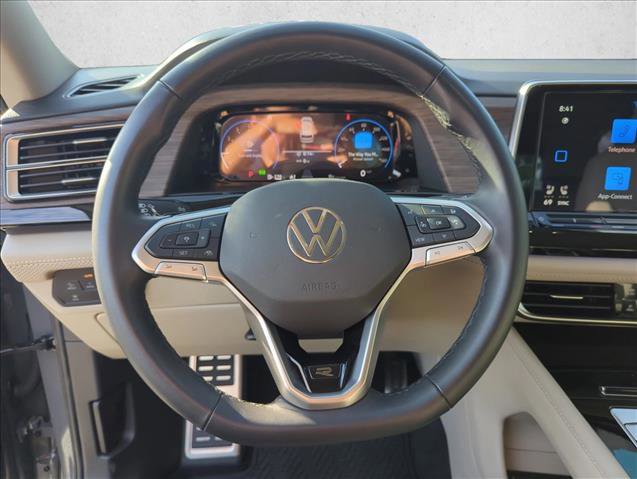 Used 2025 Volkswagen Atlas SEL Premium R-Line AWD/4WD image 12