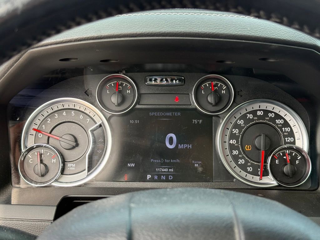 Used 2017 RAM 1500 Laramie w/ Convenience Group AWD/4WD image 18