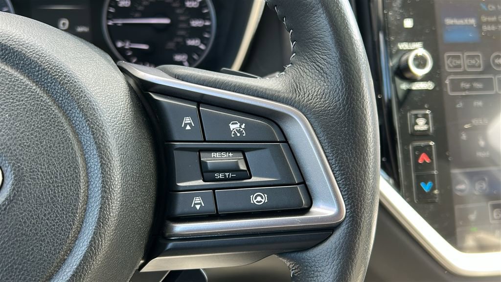 Certified 2023 Subaru Ascent Limited w/ Technology Package image 14
