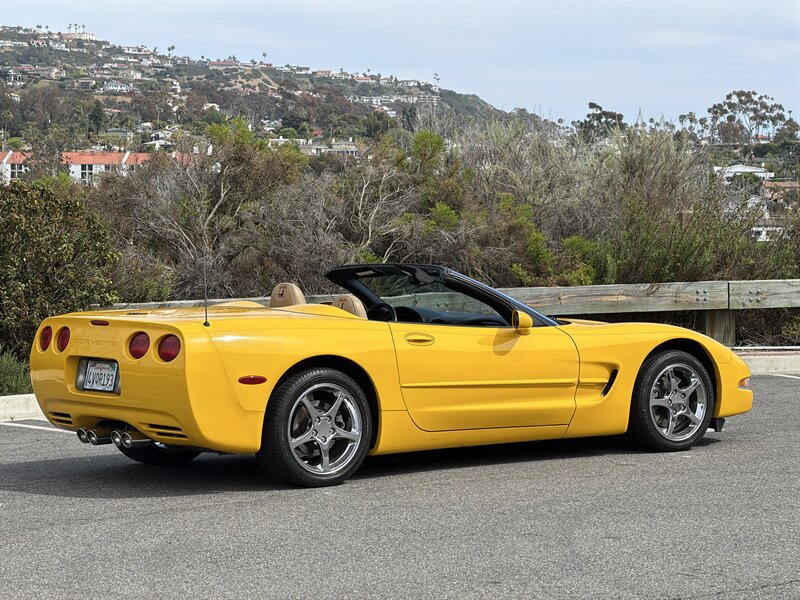 Used 2002 Chevrolet Corvette Convertible w/ Preferred Equipment Group2 RWD image 6