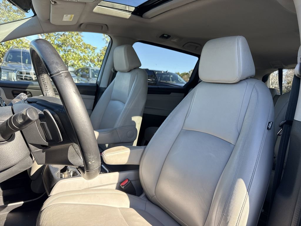 Used 2019 Honda Odyssey EX-L image 9