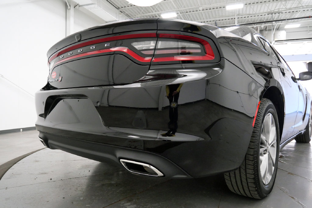 Used 2022 Dodge Charger SXT AWD/4WD image 33