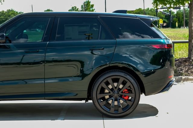 New 2026 Land Rover Range Rover Sport Dynamic SE AWD/4WD image 14