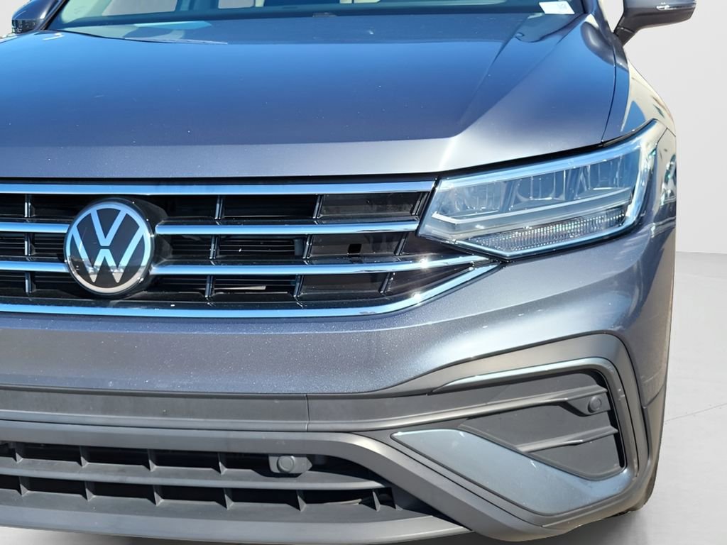 Used 2023 Volkswagen Tiguan S image 10