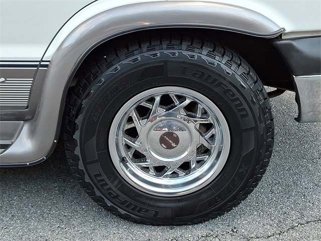 Used 1999 Dodge B1500 Conversion image 10