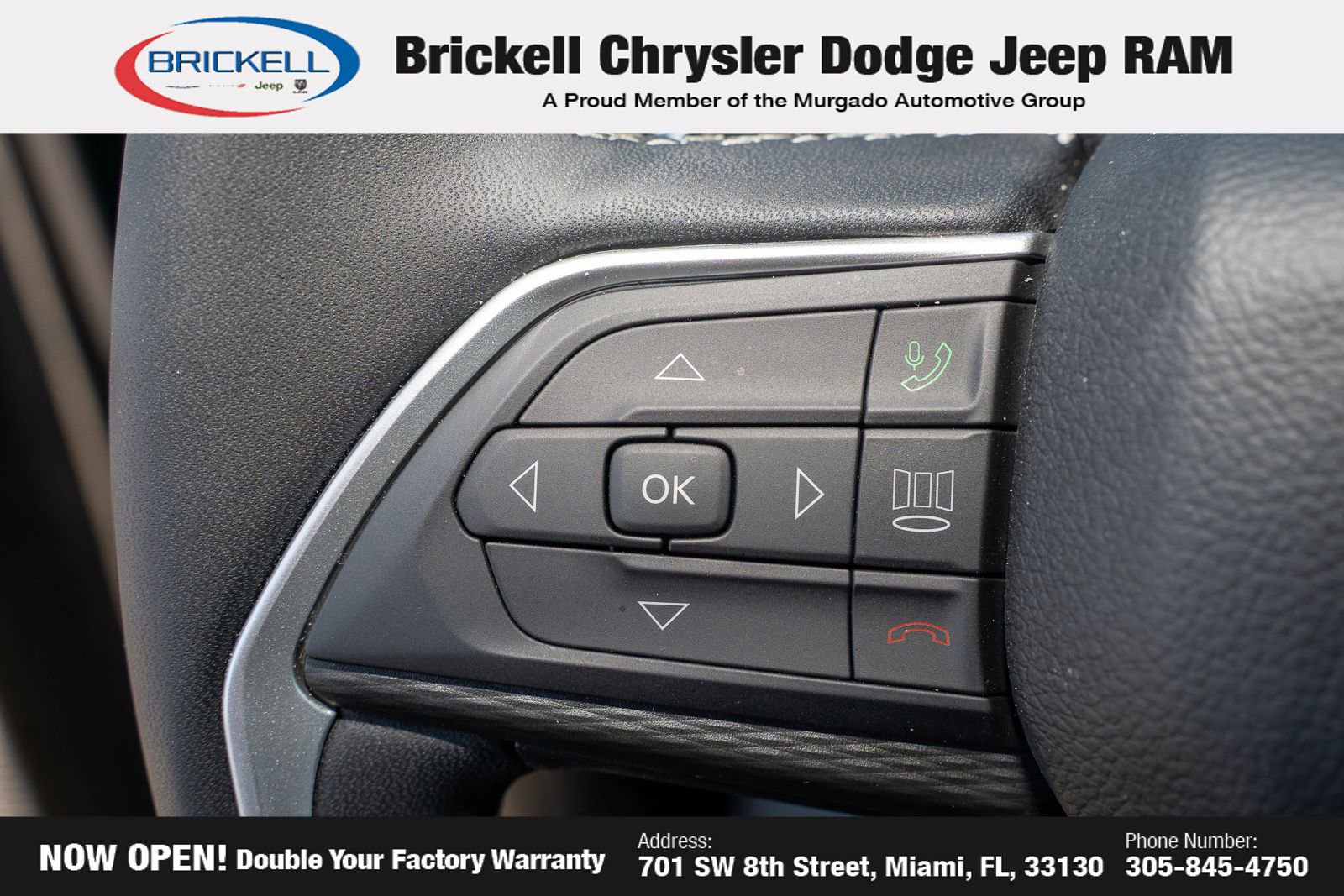 New 2025 Jeep Grand Cherokee Laredo w/ Luxury Tech Group I image 30