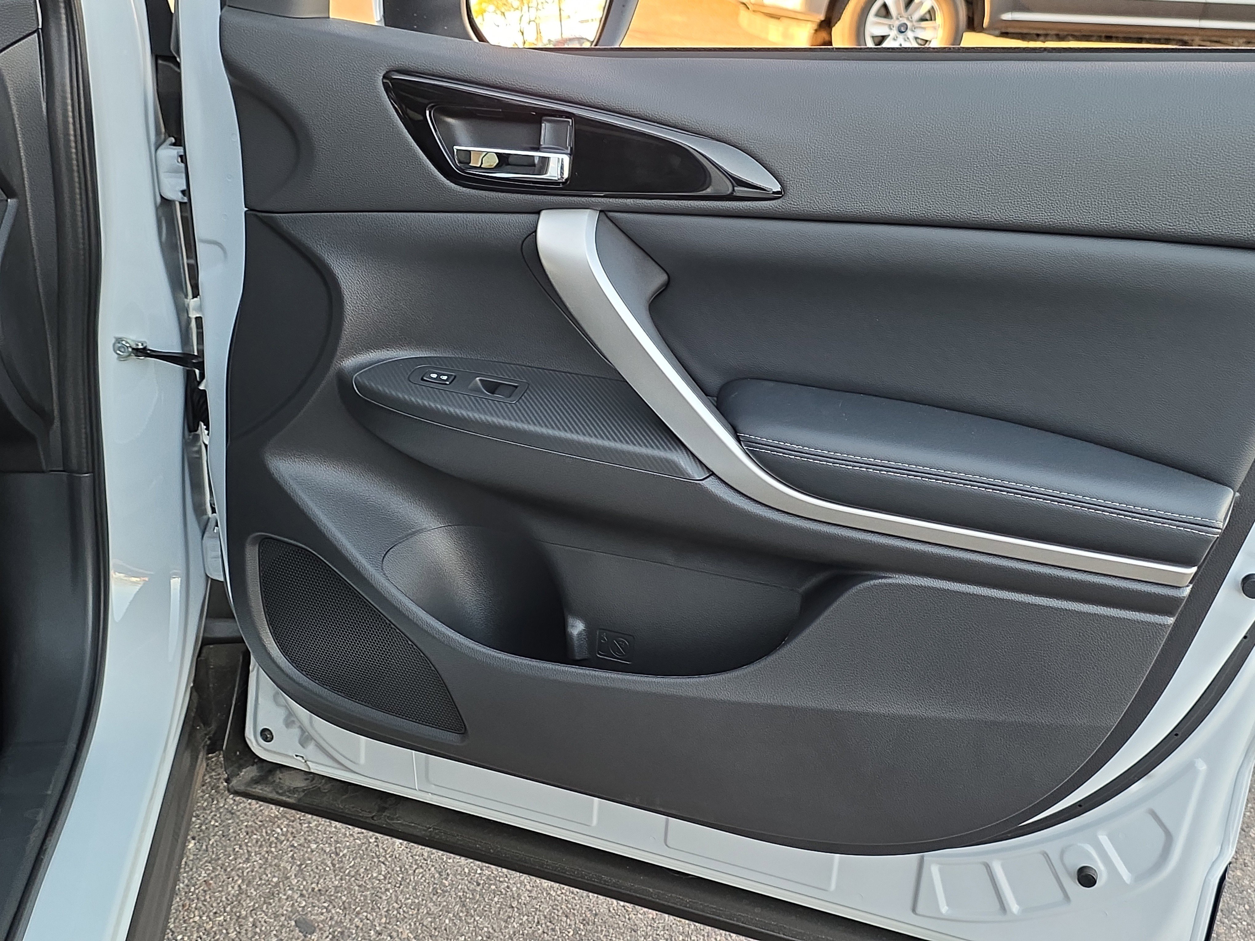 New 2026 Mitsubishi Eclipse Cross SE image 32