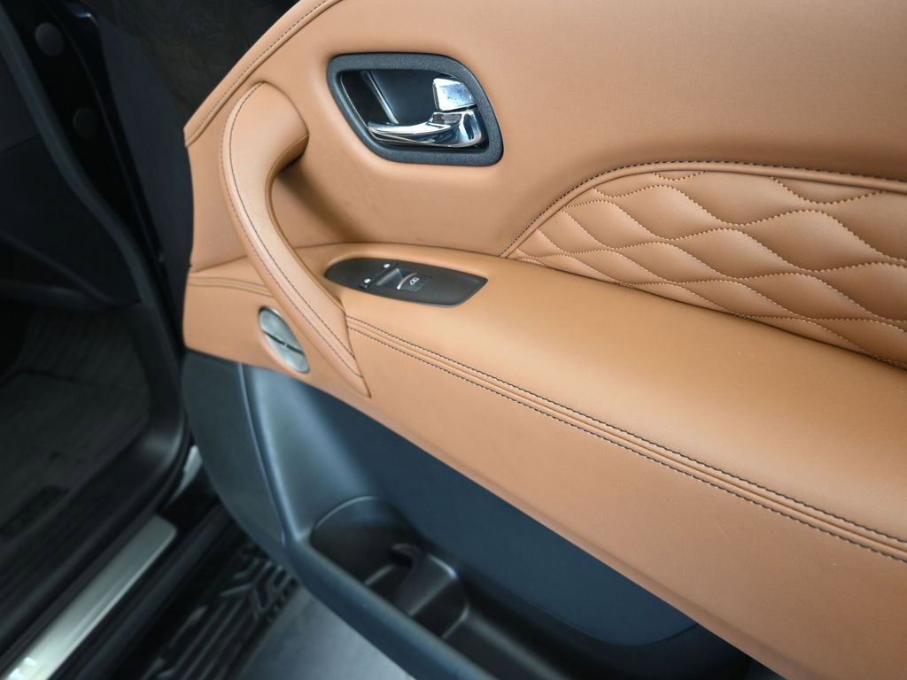 Used 2023 INFINITI QX80 Sensory w/ Cargo Package image 25