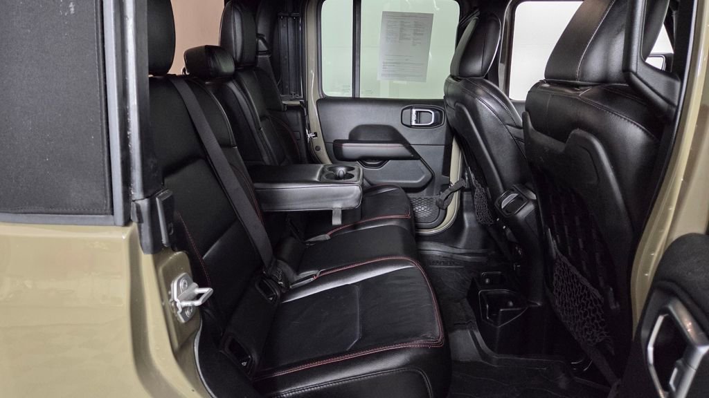 Used 2020 Jeep Gladiator Rubicon w/ Dual Top Group image 32