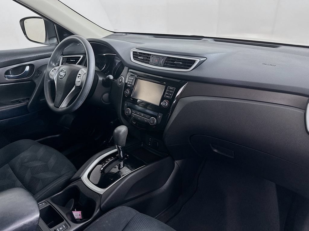 Used 2016 Nissan Rogue SV w/ SV Premium Package FWD image 36