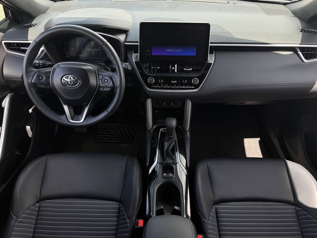 Used 2025 Toyota Corolla Cross AWD Hybrid w/ Convenience Package image 11
