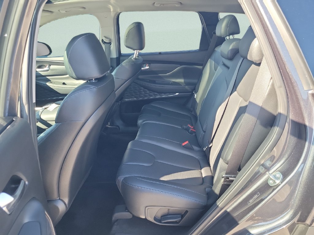 Certified 2023 Hyundai Santa Fe SEL w/ Premium Package FWD image 10