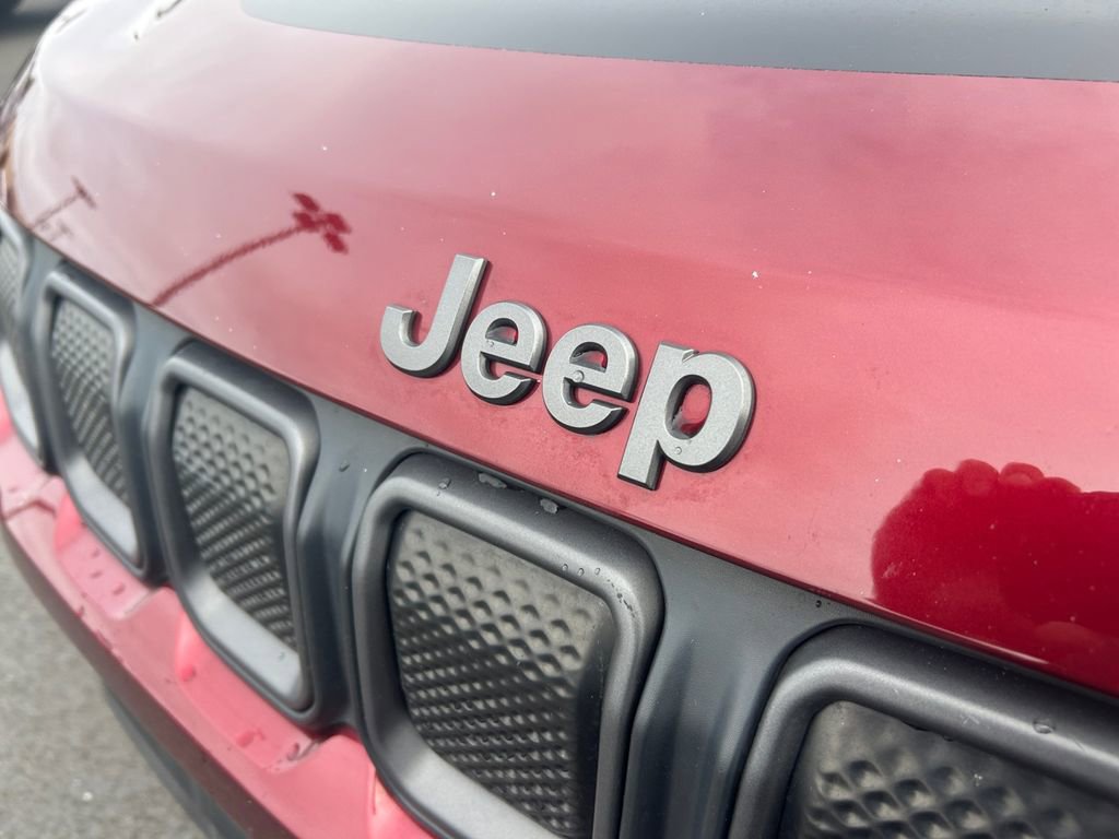 Used 2022 Jeep Compass Trailhawk w/ Trailhawk Convenience Group image 32