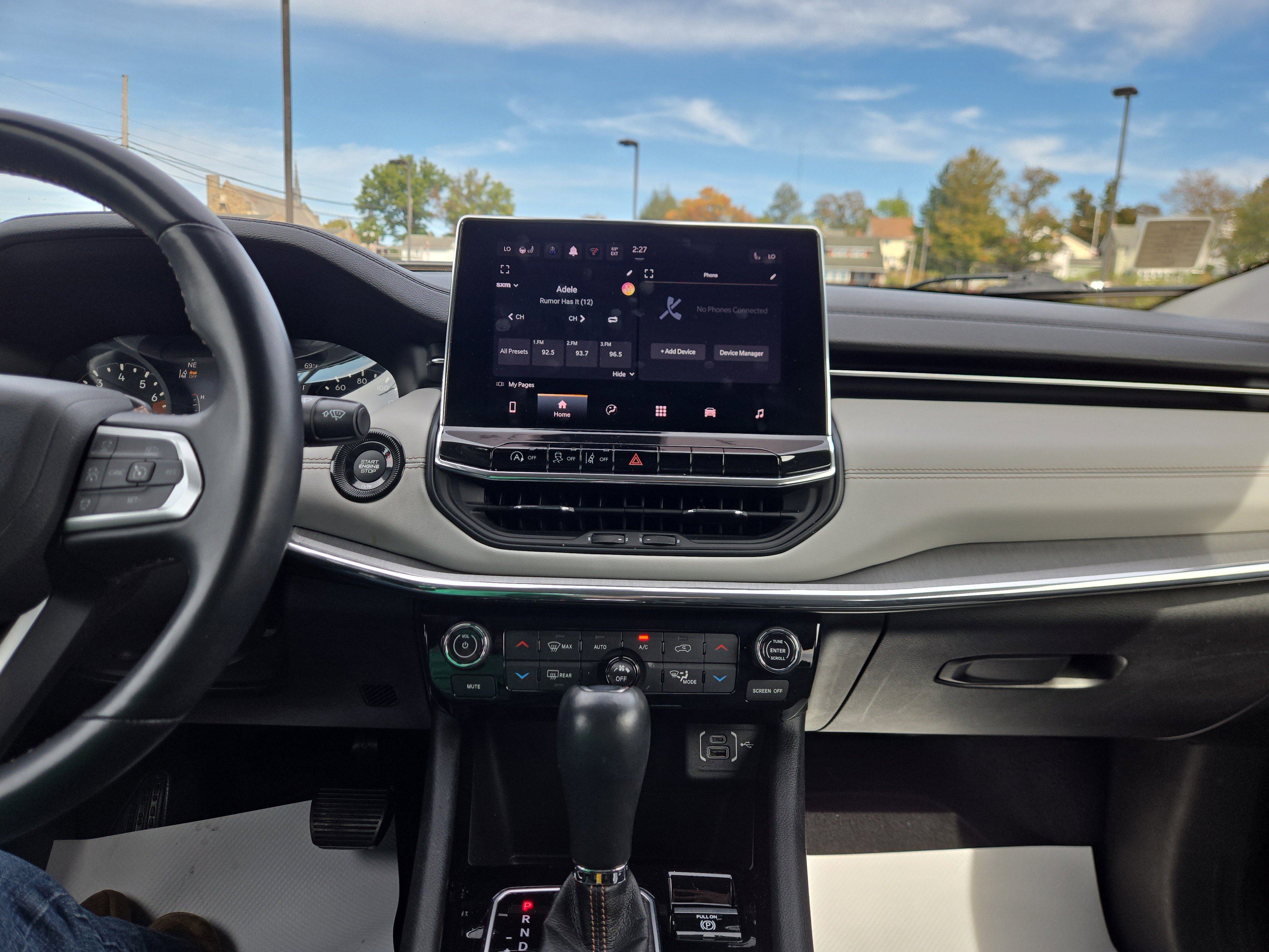 Used 2022 Jeep Compass Limited image 24