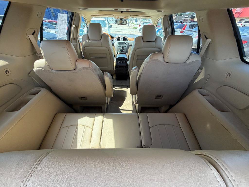 Used 2010 Buick Enclave CXL w/ LPO, Cargo Convenience Pkg AWD/4WD image 13