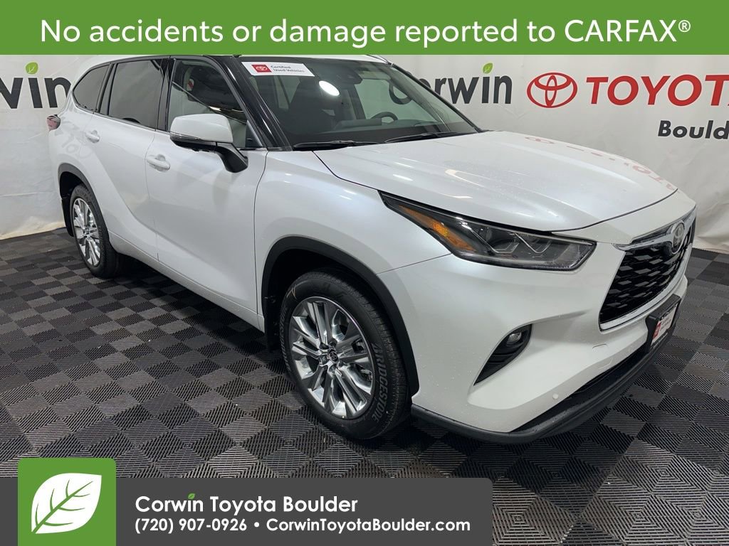 Used 2026 Toyota Highlander Limited image 1