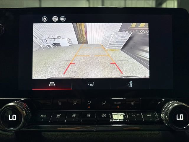 Used 2025 GMC Canyon Elevation w/ Convenience Package image 12