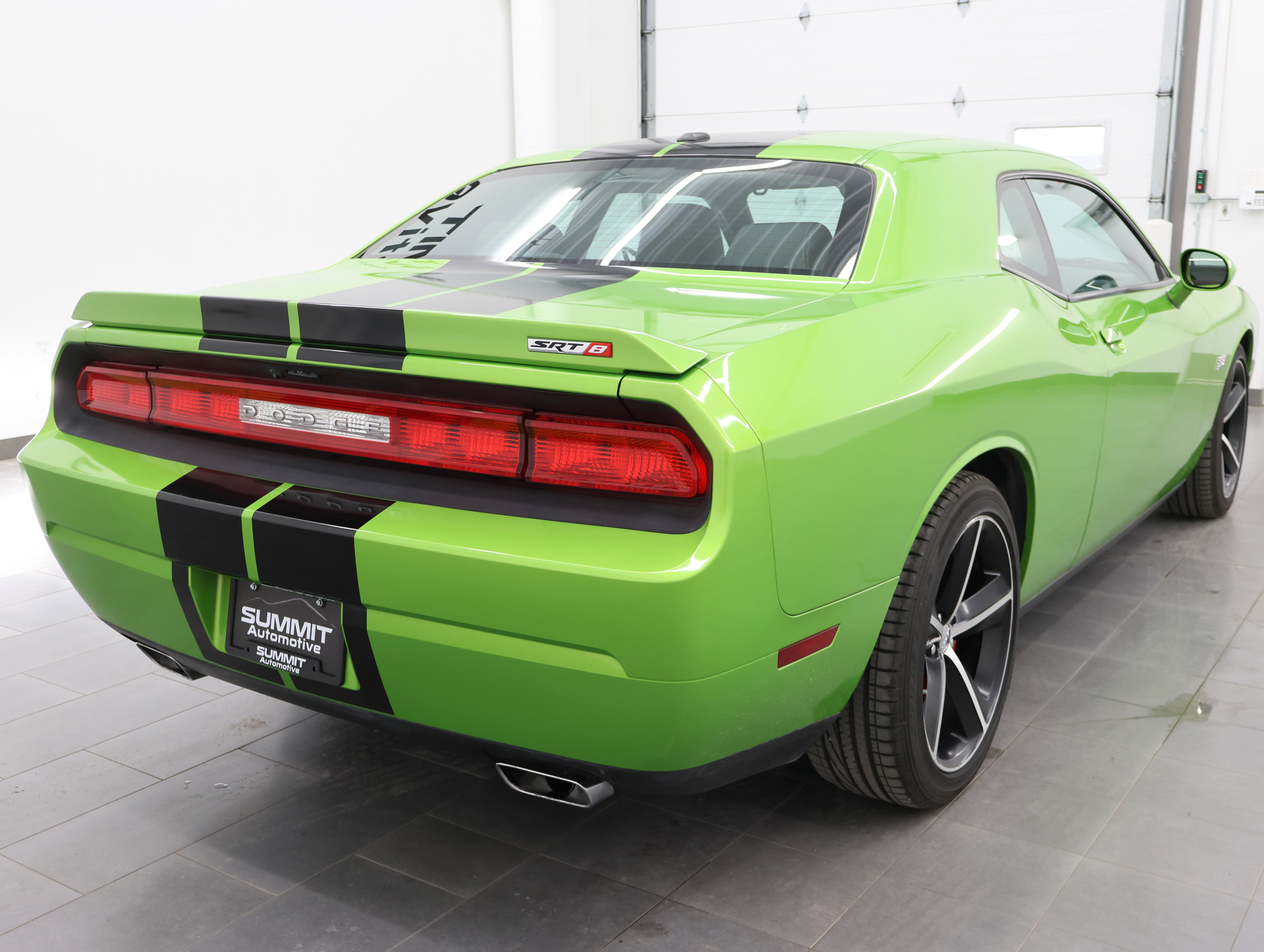 Used 2011 Dodge Challenger SRT8 w/ Green w/Envy Group image 5