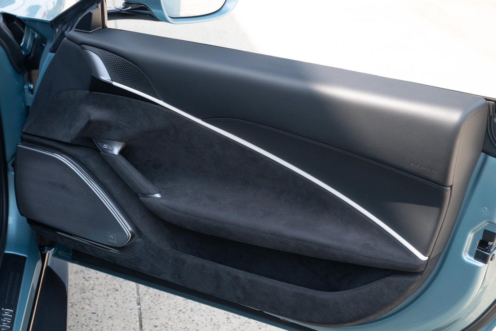 Used 2024 Ferrari Roma Spider RWD image 58