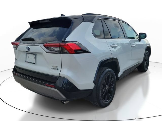 Used 2024 Toyota RAV4 XSE AWD/4WD image 2