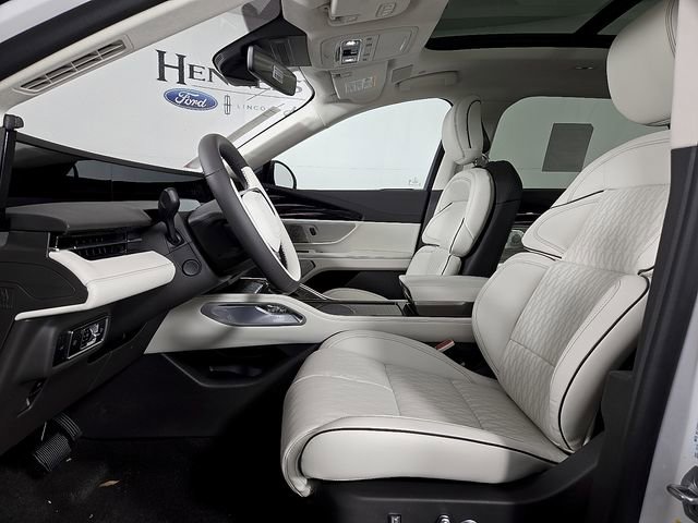 New 2026 Lincoln Nautilus Black Label image 12