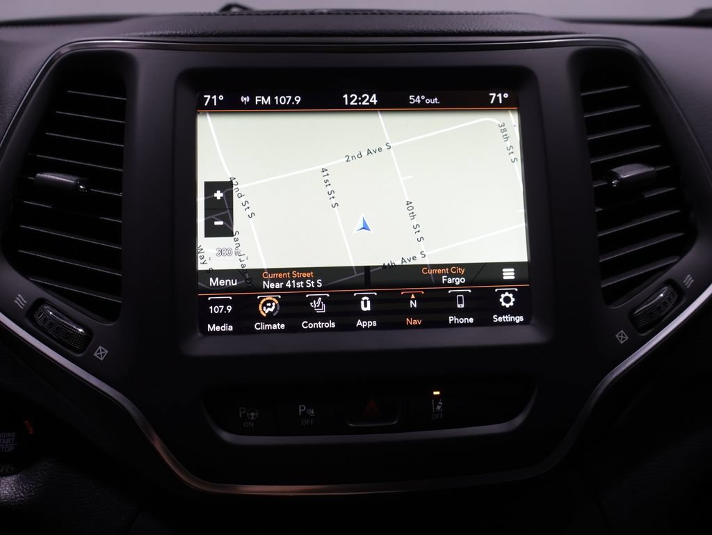 Used 2023 Jeep Cherokee Altitude Lux AWD/4WD image 26