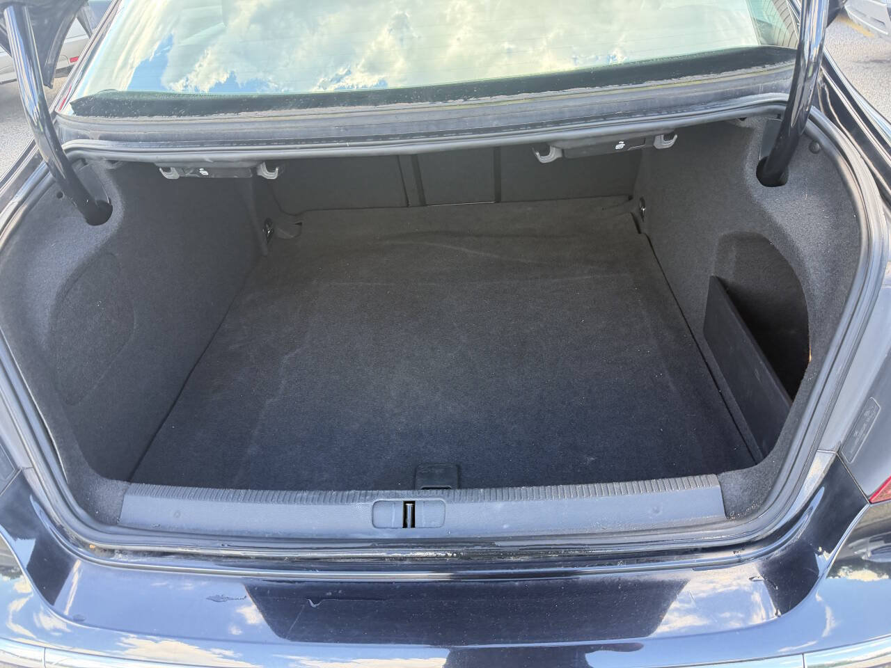 Used 2013 Volkswagen CC Sport FWD image 23