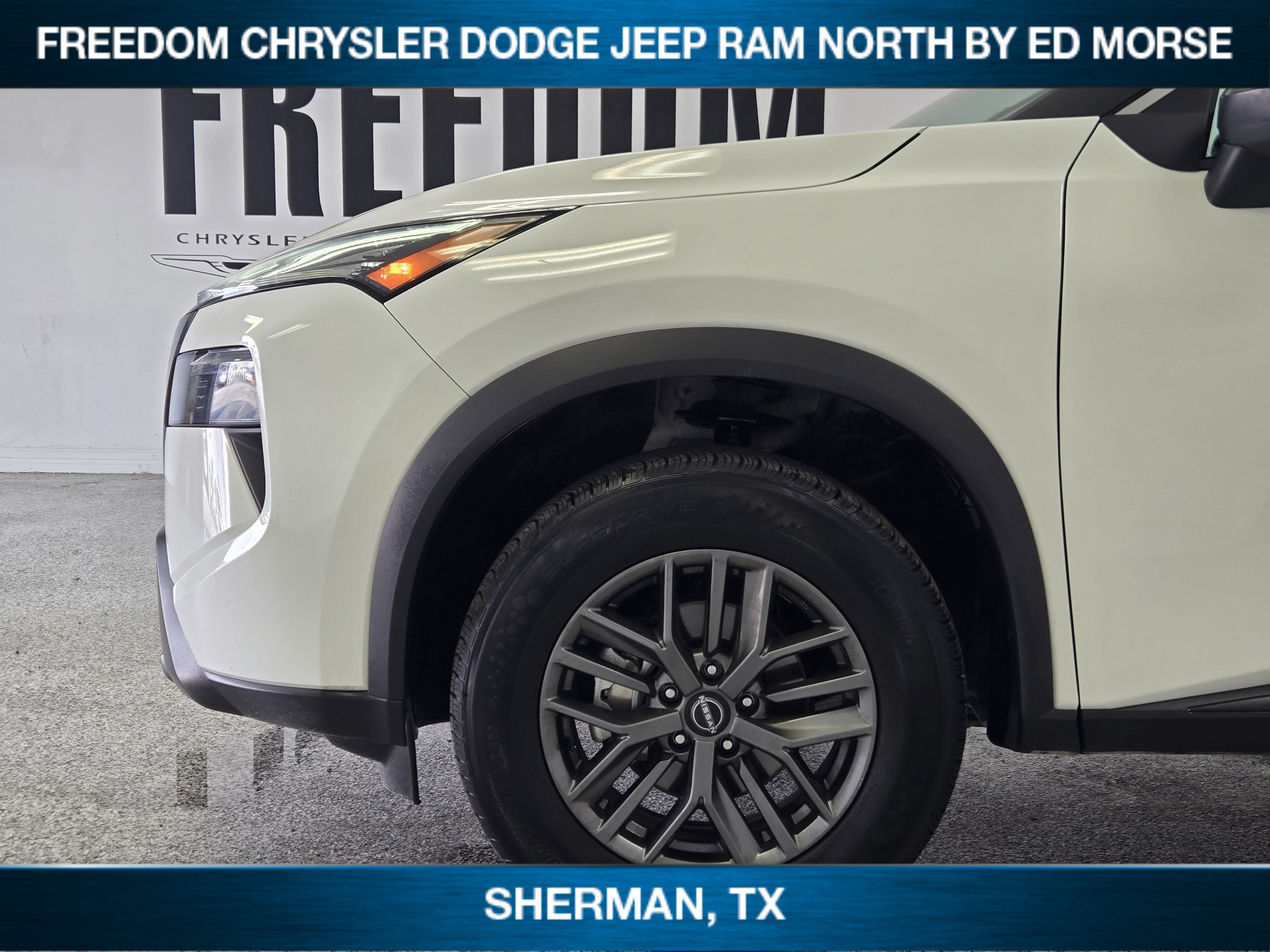 Used 2024 Nissan Rogue S FWD image 6