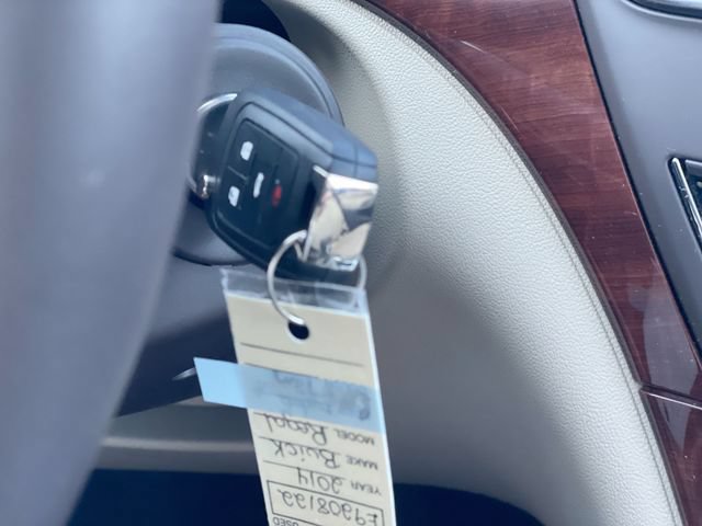 Certified 2014 Buick Regal FWD image 26
