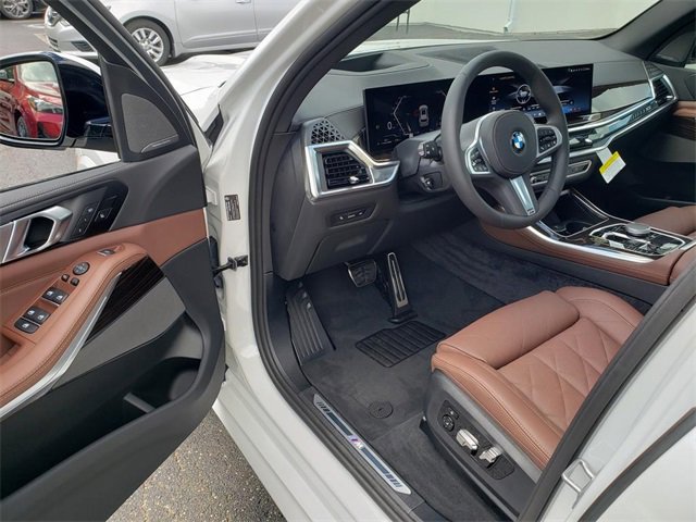New 2026 BMW X5 xDrive40i w/ M Sport Package image 10