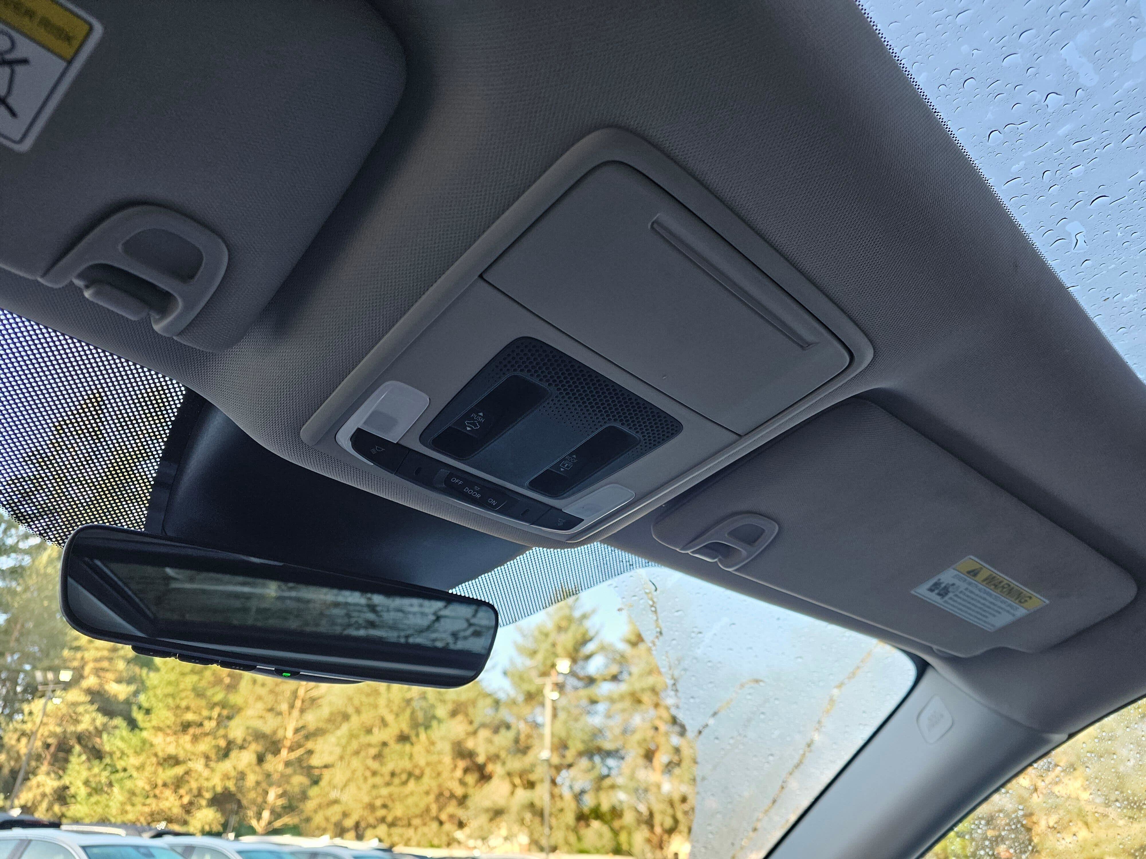 Used 2023 Honda Pilot Touring image 32