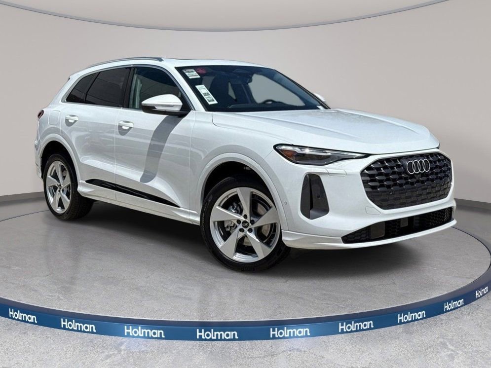 Certified 2025 Audi Q5 Premium Plus w/ Premium Plus image 5