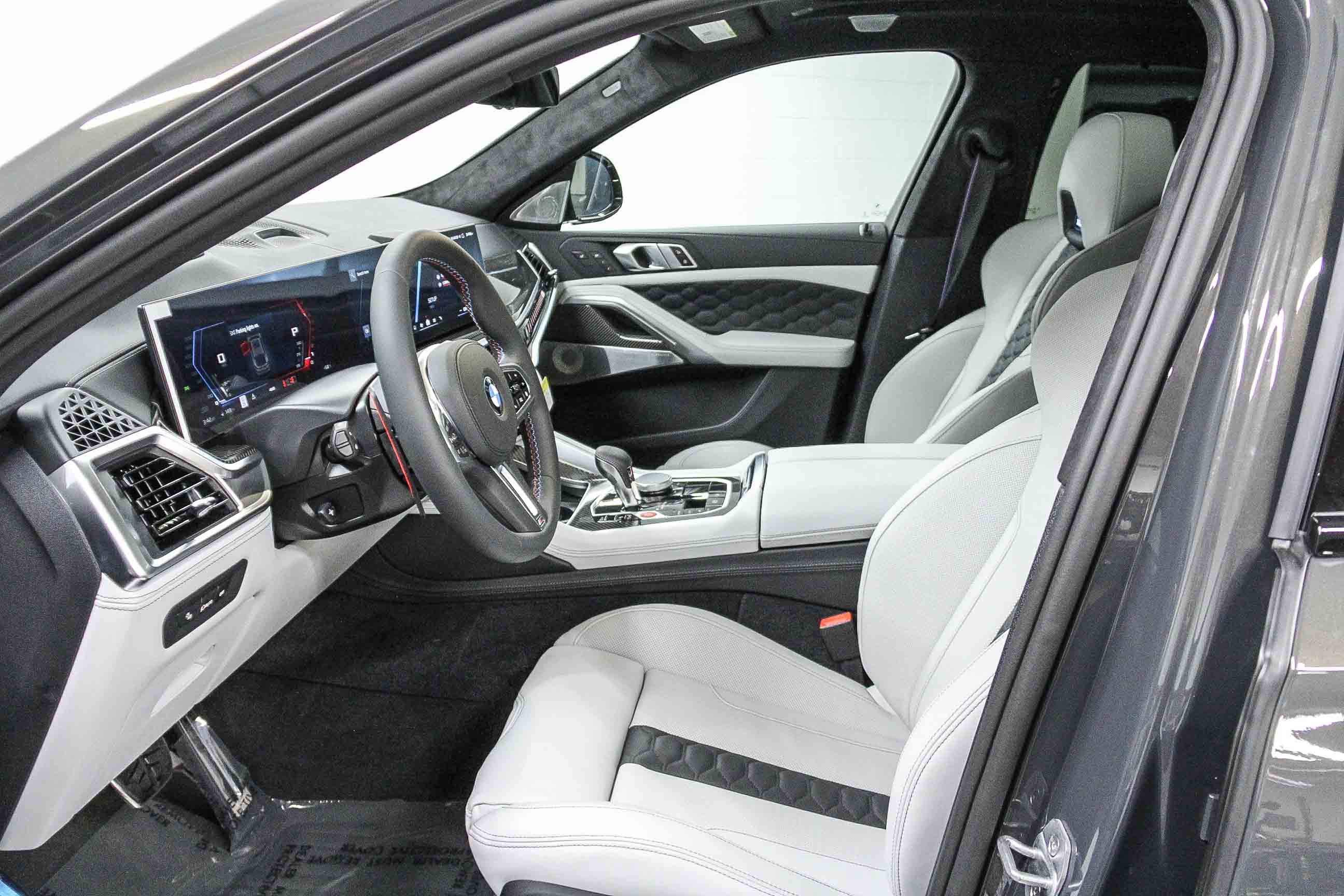 New 2026 BMW X6 M Competition image 19