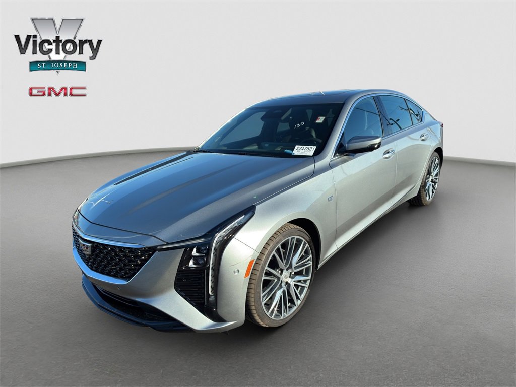 Used 2025 Cadillac CT5 Premium Luxury image 3