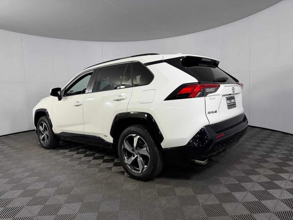 Used 2025 Toyota RAV4 SE AWD/4WD image 10