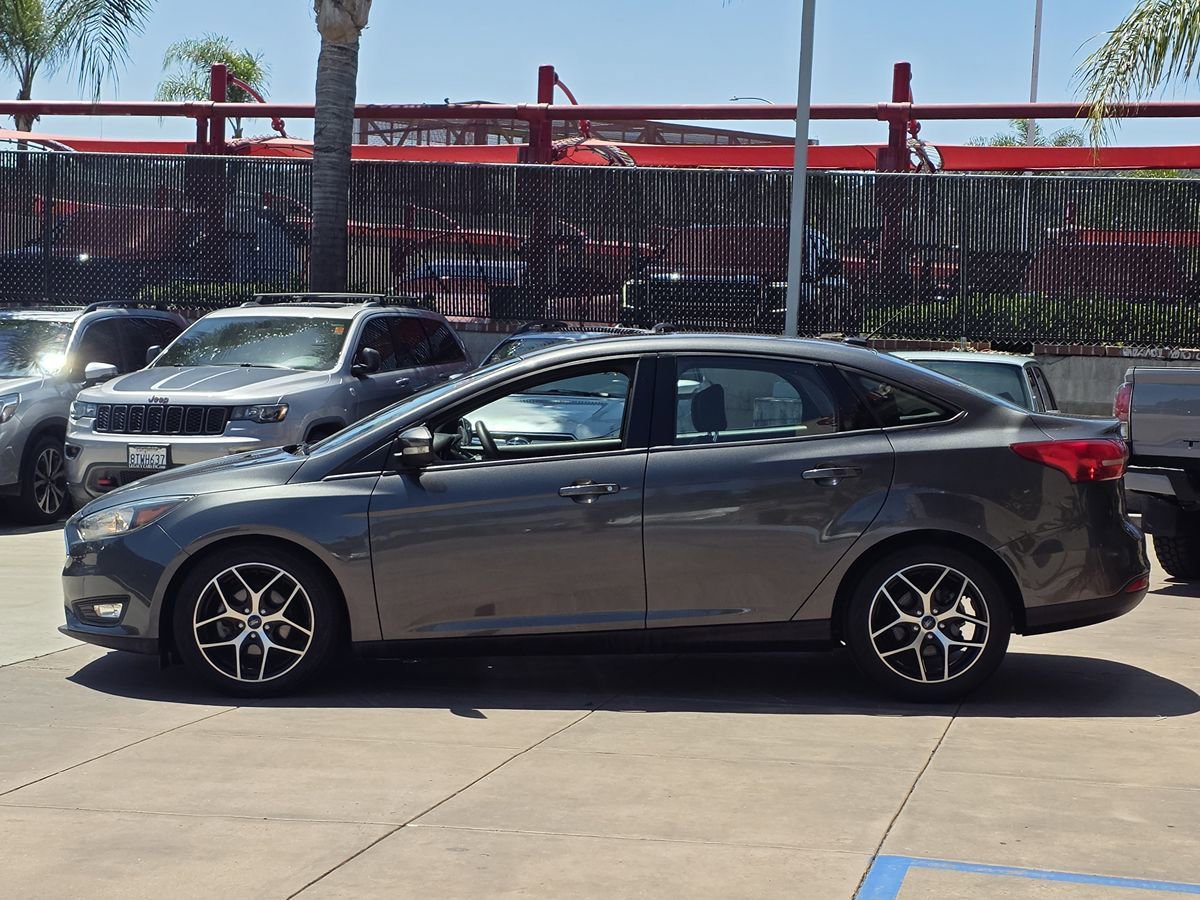 Used 2017 Ford Focus SEL FWD image 10
