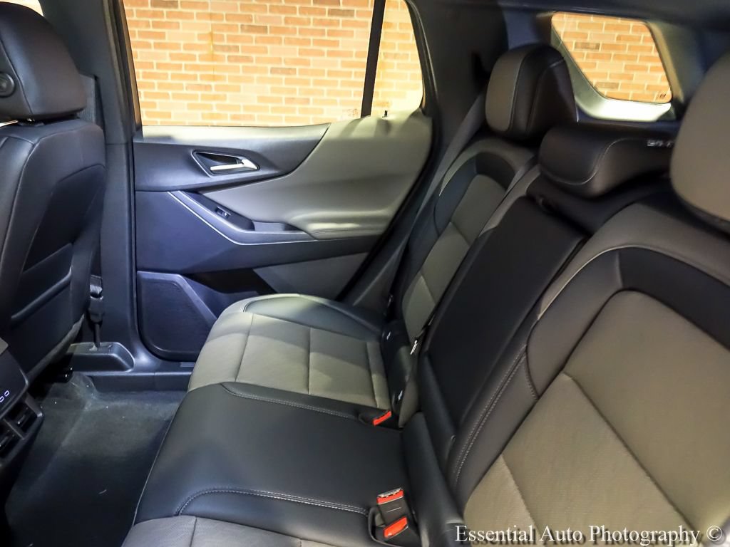 New 2027 Chevrolet Equinox LT w/ Convenience Package II FWD image 12