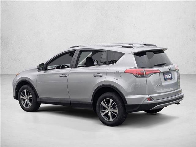 Used 2018 Toyota RAV4 XLE image 8