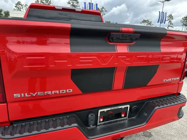 Used 2023 Chevrolet Silverado 1500 Custom AWD/4WD image 10