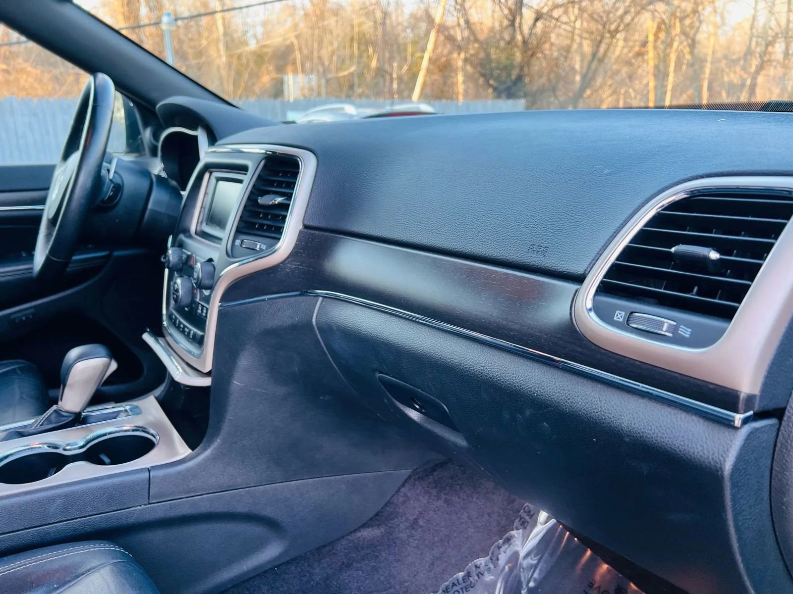 Used 2017 Jeep Grand Cherokee Limited RWD image 23
