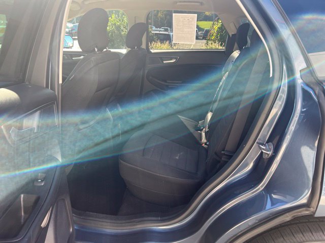 Used 2019 Ford Edge SE FWD image 28