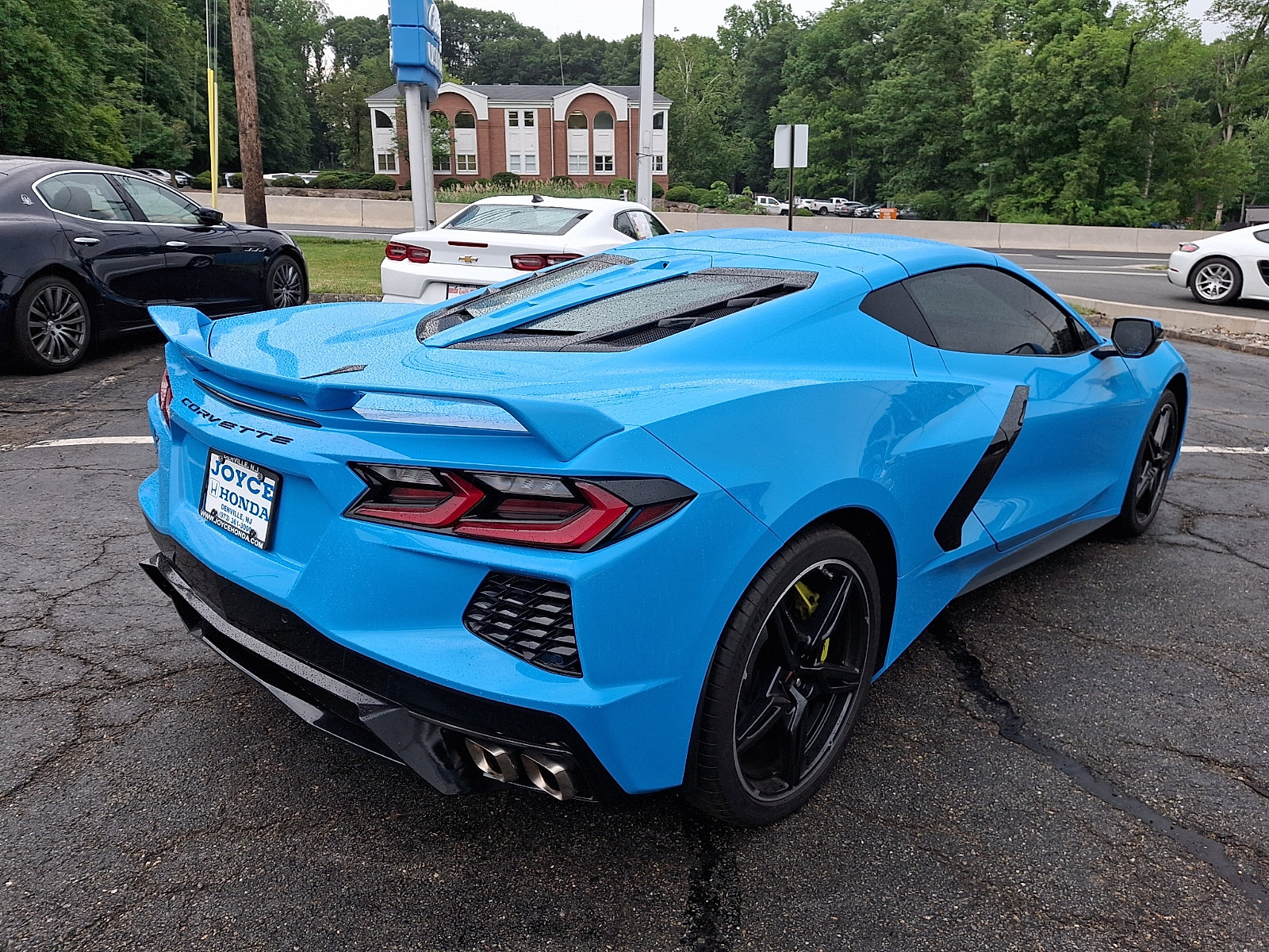 Used 2023 Chevrolet Corvette Stingray Preferred Cpe w/ Z51 Performance Package RWD image 10