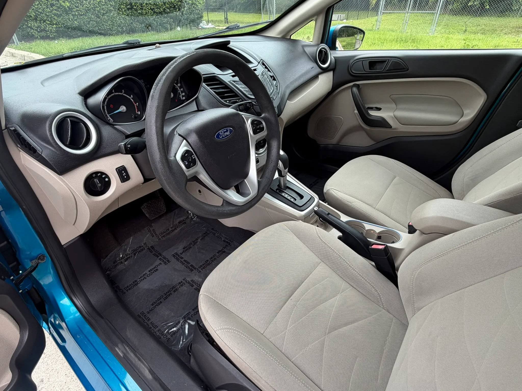 Used 2017 Ford Fiesta SE FWD image 9
