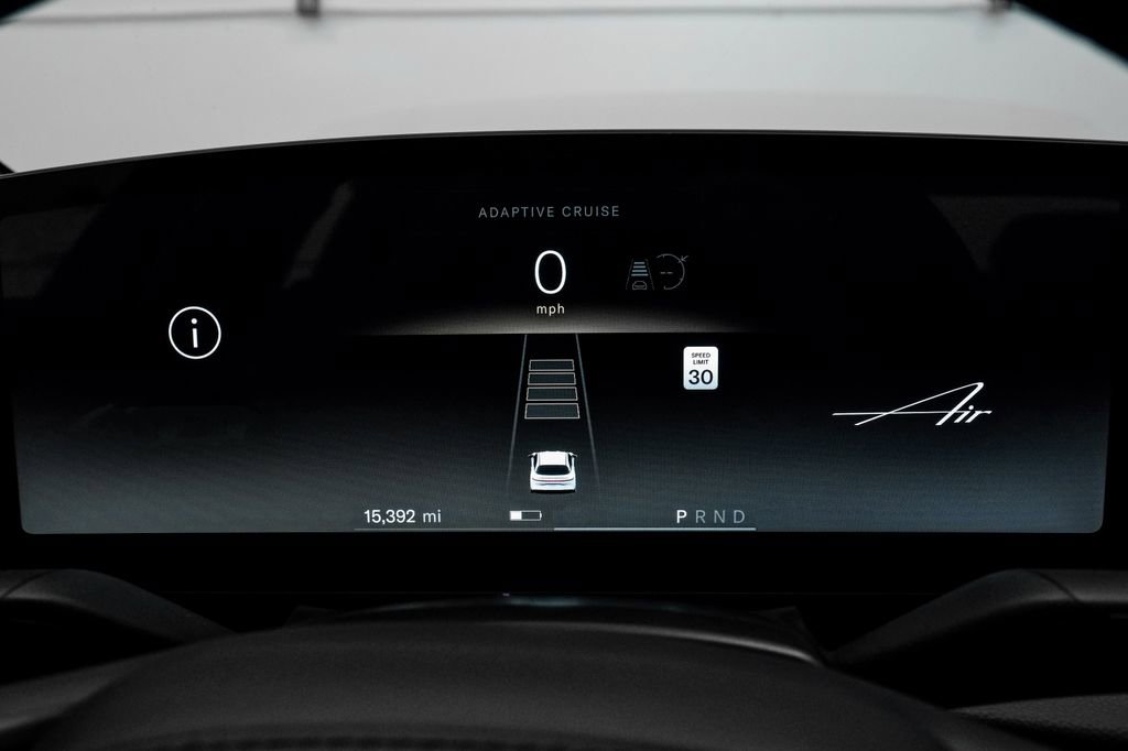 Used 2024 Lucid Air Touring image 25
